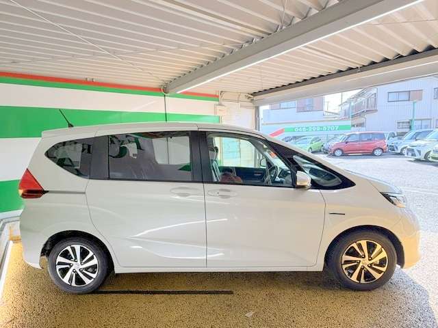 ホンダ フリード　ハイブリッド １．５ ハイブリッド ＥＸ H28年 (関東) 99
