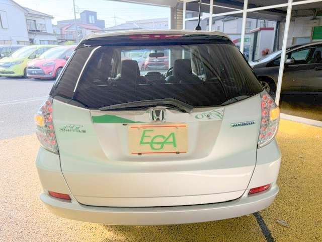 ホンダ フィット　シャトル　ハイブリッド １．３ ナビプレミアムセレクション H23年 (関東) 99