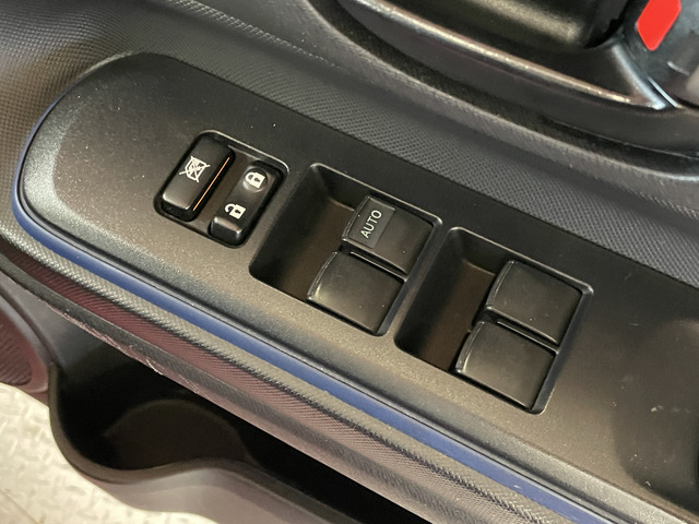 トヨタ アクア １．５ Ｓ H27年 (甲信越・北陸) 99