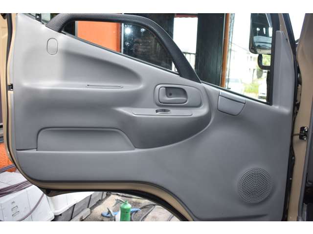 トヨタ ダイナ ３．０ ダブルキャブ ロング シングルジャストロー ディーゼルターボ ４ＷＤ H30年 (近畿) 99