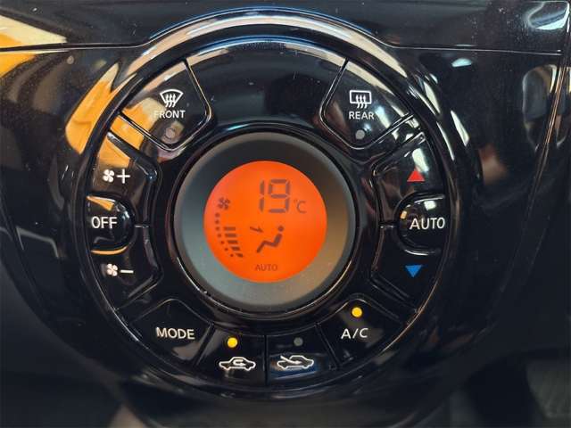 日産 ノート １．２ Ｅ－ＰＯＷＥＲ Ｘ H30年 (近畿) 99