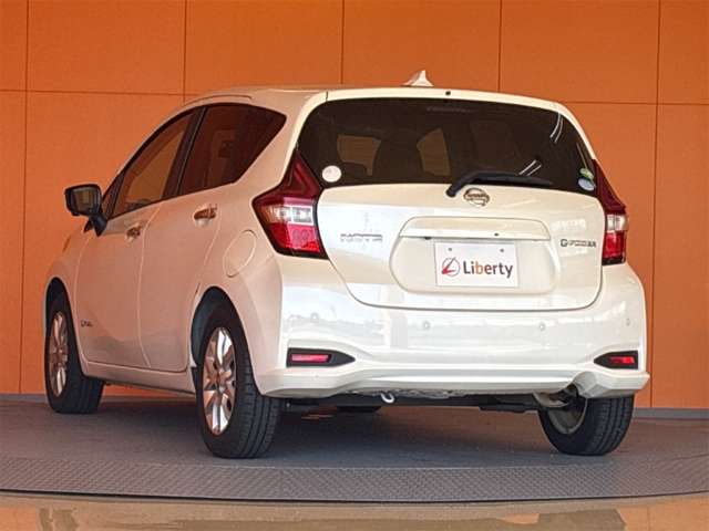 日産 ノート １．２ Ｅ－ＰＯＷＥＲ Ｘ H30年 (近畿) 99