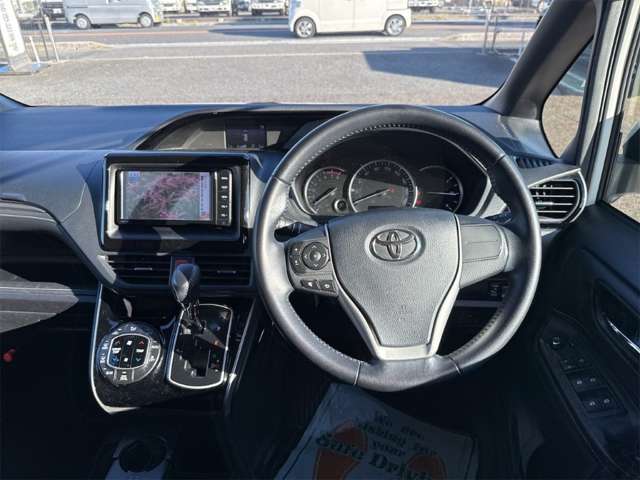 トヨタ エスクァイア ２．０ ＸＩ H27年 (近畿) 99