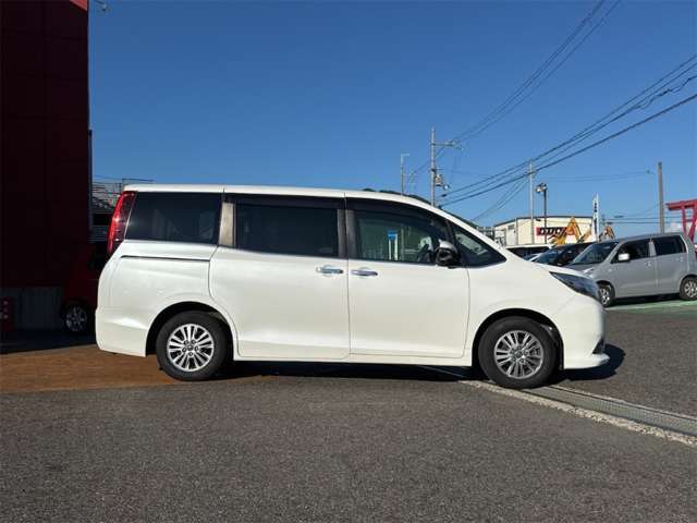 トヨタ エスクァイア ２．０ ＸＩ H27年 (近畿) 99