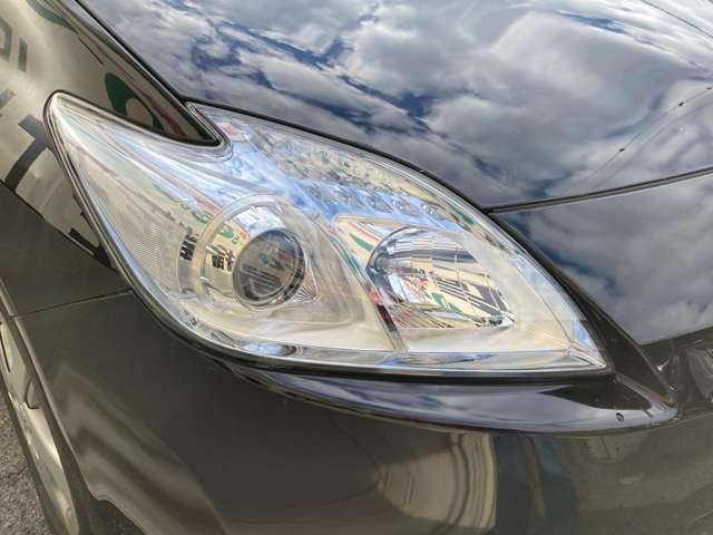 トヨタ プリウス １．８ Ｓ H23年 (中国) 99