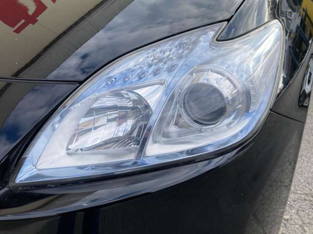 トヨタ プリウス １．８ Ｓ H23年 (中国) 99