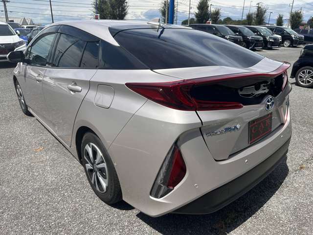 トヨタ プリウスＰＨＶ １．８ Ａ H30年 (関東) 99