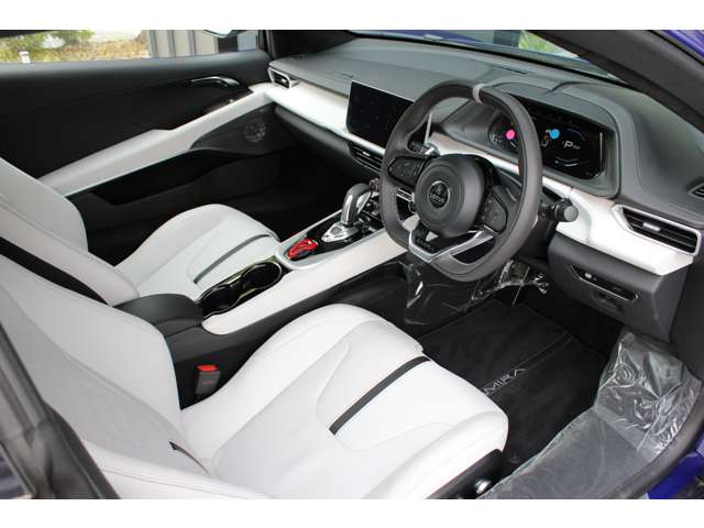 ロータス エミーラ ファーストエディション R8年 (近畿) 99