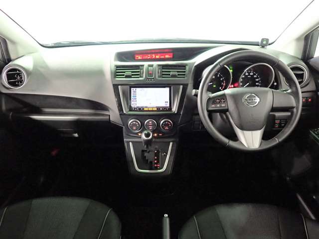 日産 ラフェスタ ２．０ Ｇ H29年 (近畿) 99
