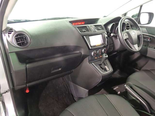 日産 ラフェスタ ２．０ Ｇ H29年 (近畿) 99