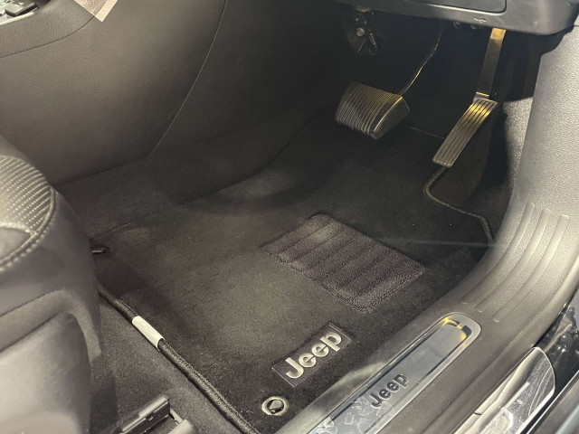 ジープ チェロキー リミテッド ４ＷＤ R2年 (関東) 99