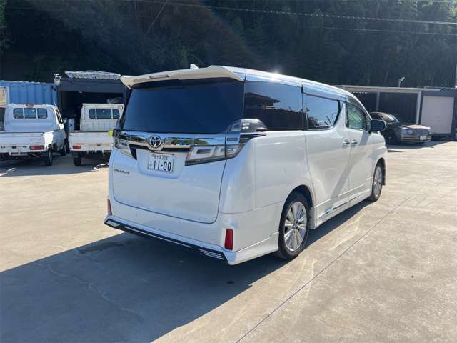 トヨタ アルファード ２．５ Ｓ タイプゴールドＩＩＩ R4年 (関東) 99