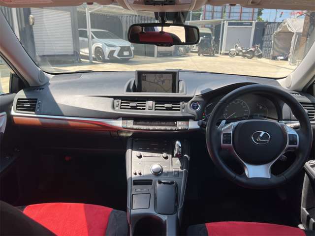 レクサス ＣＴ２００ｈ バージョンＣ H23年 (関東) 99