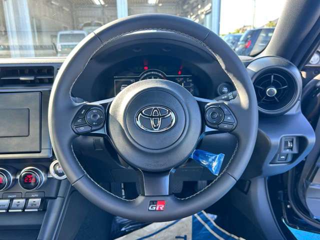 トヨタ ＧＲ８６ ２．４ ＲＣ R8年 (関東) 99