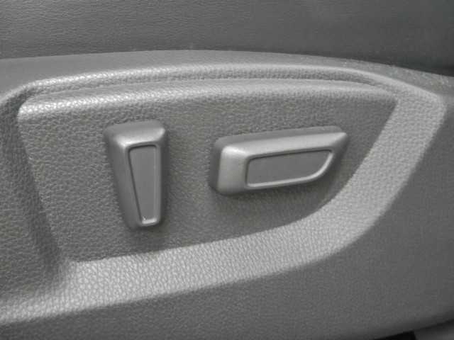 三菱 エクリプス　クロス　ＰＨＥＶ ＰＨＥＶ ２．４ Ｐ ４ＷＤ R3年 (九州・沖縄) 99