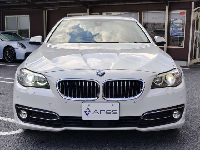 ＢＭＷ ５シリーズ ５２３ｉ　ラグジュアリー H29年 (近畿) 99
