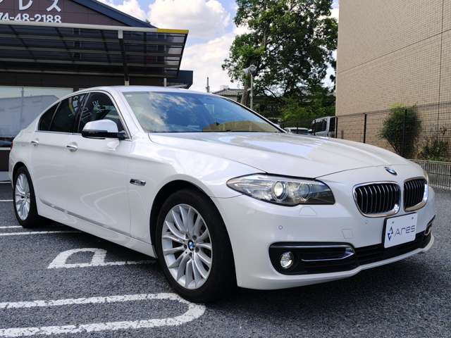 ＢＭＷ ５シリーズ ５２３ｉ　ラグジュアリー H29年 (近畿) 99