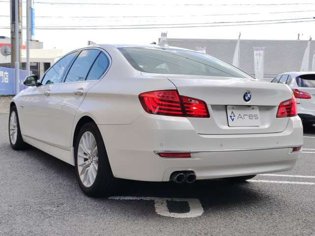 ＢＭＷ ５シリーズ ５２３ｉ　ラグジュアリー H29年 (近畿) 99