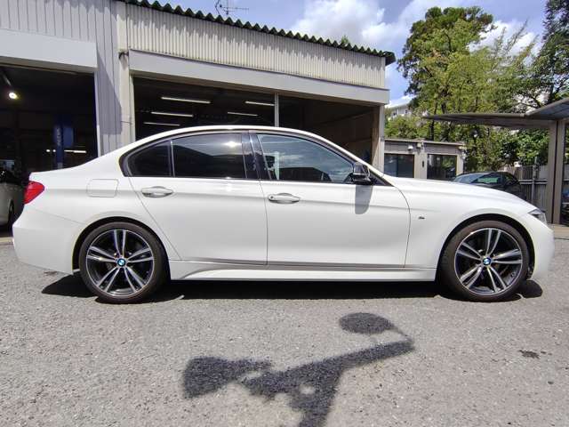 ＢＭＷ ３シリーズ ３２０ｄ　Ｍスポーツ H28年 (近畿) 99