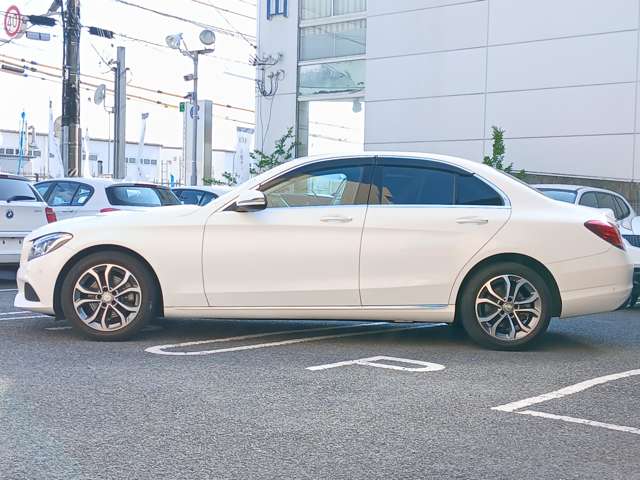 メルセデスベンツ Ｃクラス Ｃ２００ ４マチック アバンギャルド ４ＷＤ H29年 (近畿) 99