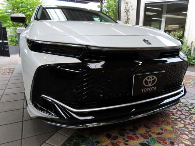 トヨタ クラウン　クロスオーバー　ハイブリッド ２．５ Ｚ Ｅ－ＦＯＵＲ ４ＷＤ R8年 (関東) 99