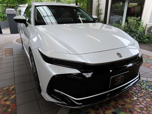 トヨタ クラウン　クロスオーバー　ハイブリッド ２．５ Ｚ Ｅ－ＦＯＵＲ ４ＷＤ R8年 (関東) 99