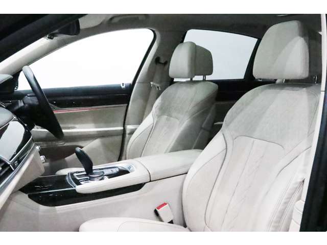 ＢＭＷ ７シリーズ ７４０ｉ H27年 (関東) 99