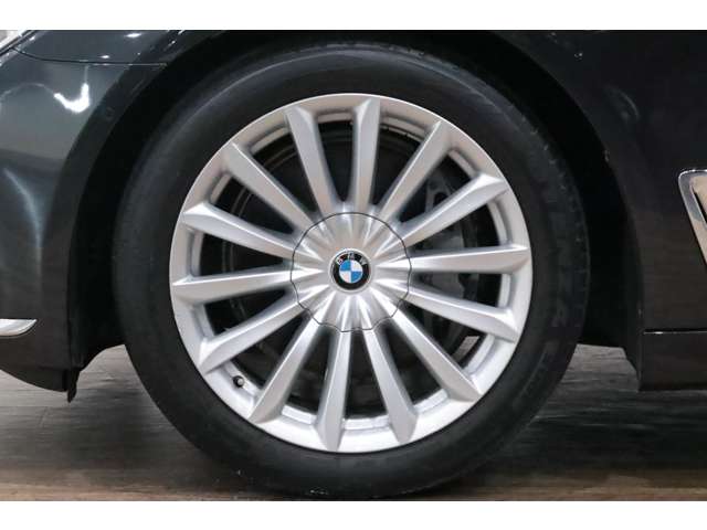 ＢＭＷ ７シリーズ ７４０ｉ H27年 (関東) 99
