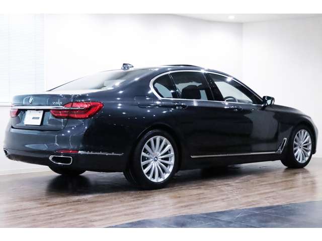 ＢＭＷ ７シリーズ ７４０ｉ H27年 (関東) 99