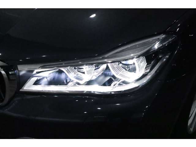 ＢＭＷ ７シリーズ ７４０ｉ H27年 (関東) 99