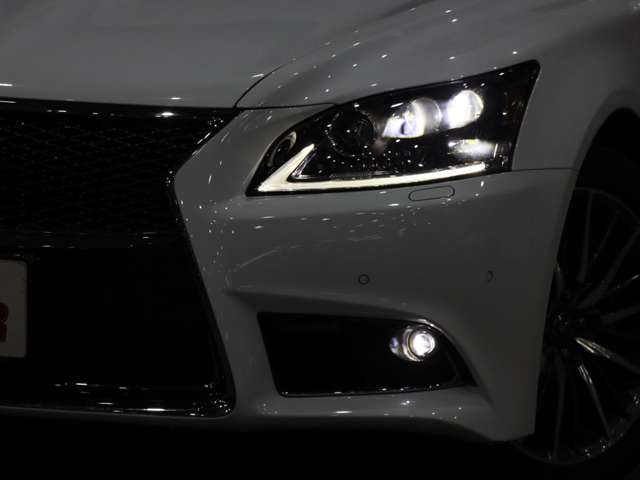 レクサス ＬＳハイブリッド ６００Ｈ Ｆスポーツ ４ＷＤ H24年 (関東) 99