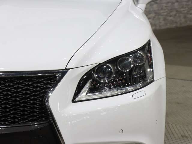 レクサス ＬＳハイブリッド ６００Ｈ Ｆスポーツ ４ＷＤ H24年 (関東) 99