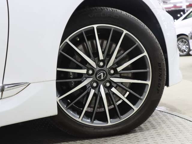 レクサス ＬＳハイブリッド ６００Ｈ Ｆスポーツ ４ＷＤ H24年 (関東) 99
