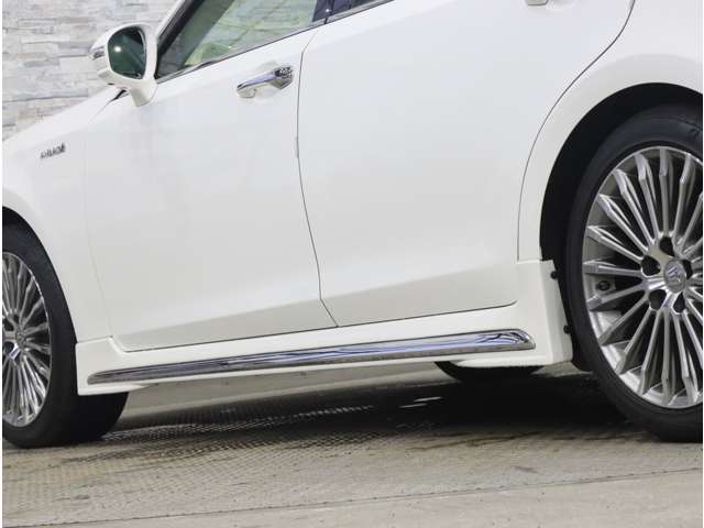 トヨタ クラウンマジェスタ　ハイブリッド ３．５ Ｆバージョン H29年 (関東) 99