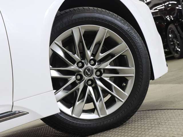 レクサス ＬＳ５００ｈ バージョンＬ H29年 (関東) 99