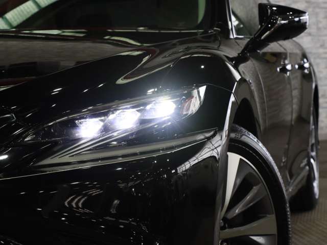 レクサス ＬＳ５００ｈ ５００Ｈ ４ＷＤ H30年 (関東) 99