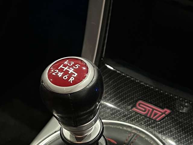 スバル ＷＲＸ　ＳＴＩ ＳＴＩ ２．０ タイプＳ ４ＷＤ H28年 (関東) 99