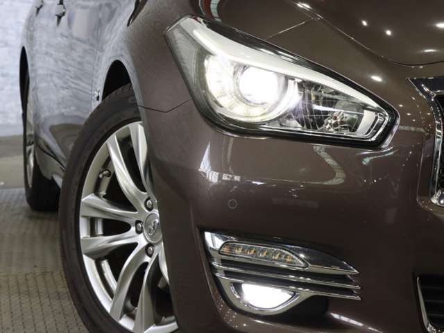 日産 フーガ　ハイブリッド ３．５ H27年 (関東) 99