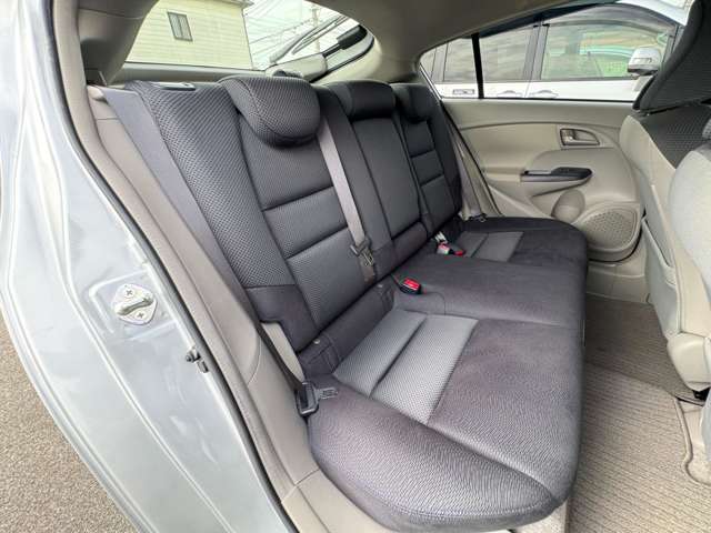 ホンダ インサイト １．３ ＬＳ H22年 (近畿) 99