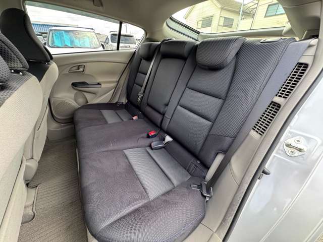 ホンダ インサイト １．３ ＬＳ H22年 (近畿) 99
