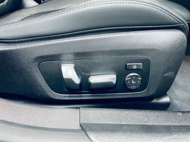 ＢＭＷ ３シリーズ ３２０Ｄ Ｘドライブ Ｍスポーツ ディーゼルターボ ４ＷＤ R5年 (近畿) 99