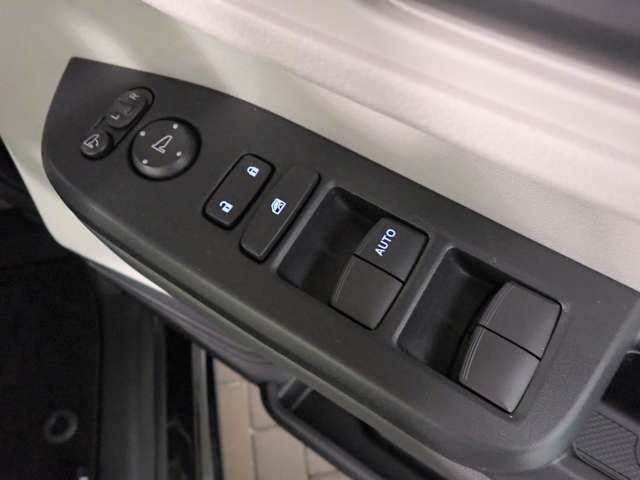 ホンダ Ｎ　ＢＯＸ ６６０ R7年 (近畿) 99