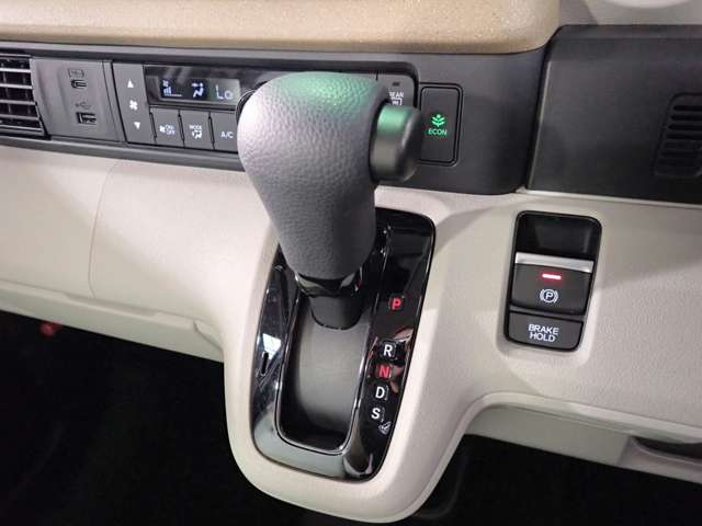 ホンダ Ｎ　ＢＯＸ ６６０ R7年 (近畿) 99