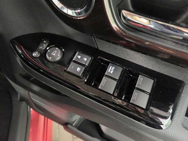 ホンダ Ｎ　ＢＯＸ カスタム ６６０ Ｌ コーディネートスタイル R3年 (近畿) 99