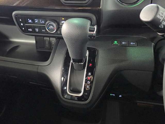 ホンダ Ｎ　ＢＯＸ カスタム ６６０ Ｌ コーディネートスタイル R3年 (近畿) 99