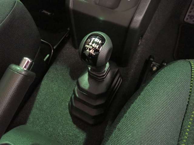 スズキ ジムニー ６６０ ＸＣ ４ＷＤ R7年 (近畿) 99