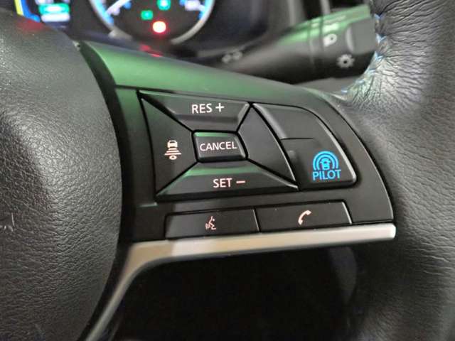 日産 リーフ Ｘ　Ｖセレクション R3年 (近畿) 99