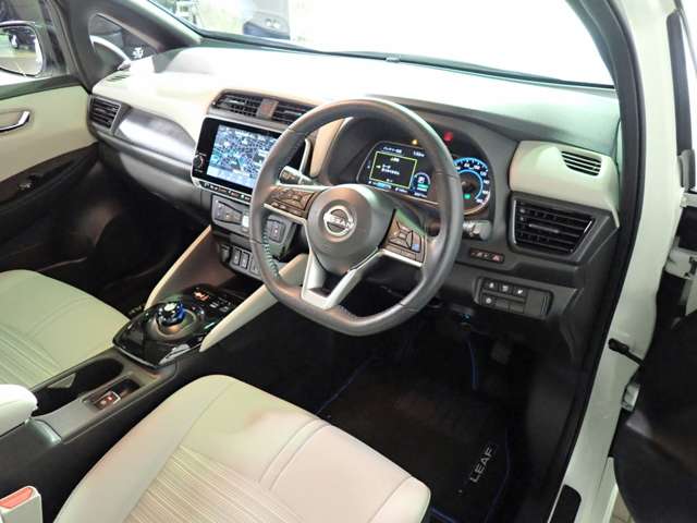 日産 リーフ Ｘ　Ｖセレクション R3年 (近畿) 99