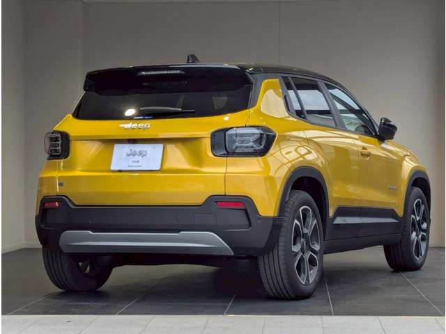 ジープ アベンジャー ローンチエディション R7年 (関東) 99