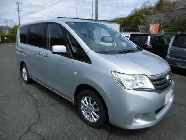 日産 セレナ ２．０ ２０Ｘ H23年 (東海) 99